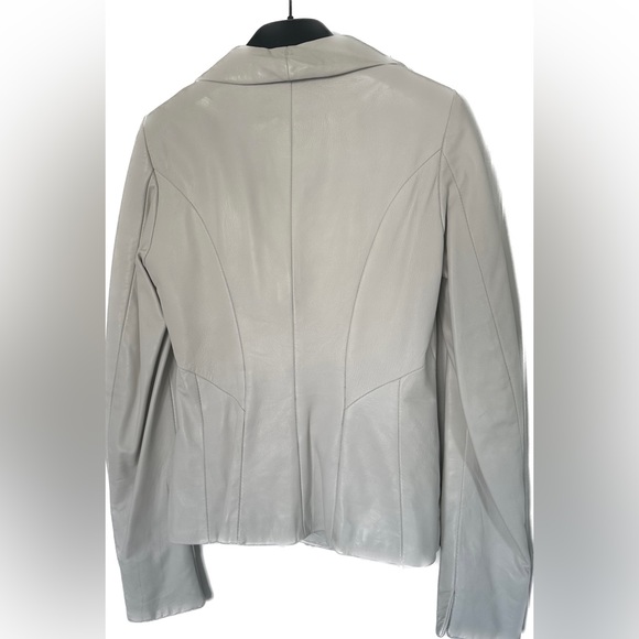 Danier double breasted white leather jacket - Picture 2 of 7